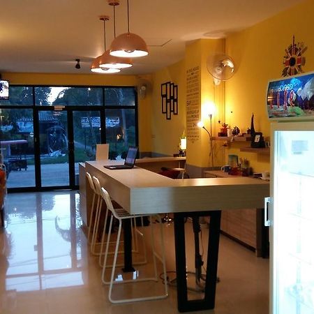 M Hostel Lanta Ko Lanta Eksteriør billede
